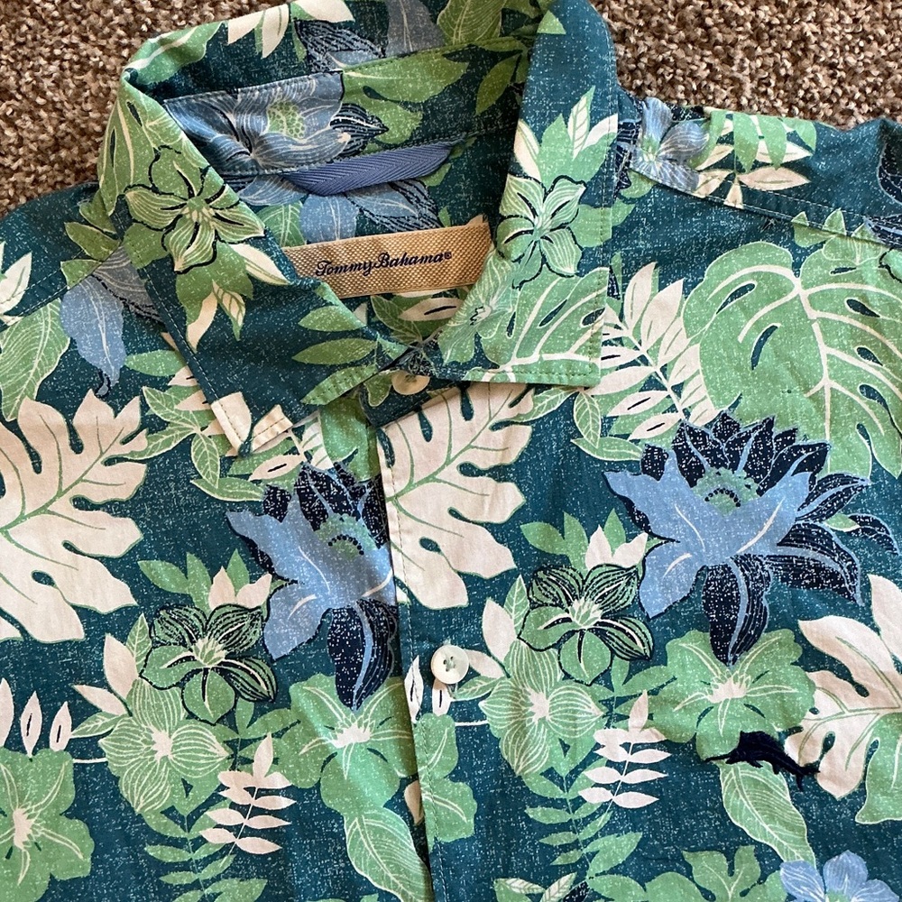 Tommy Bahama Teal and Blue Floral Men's Shirt